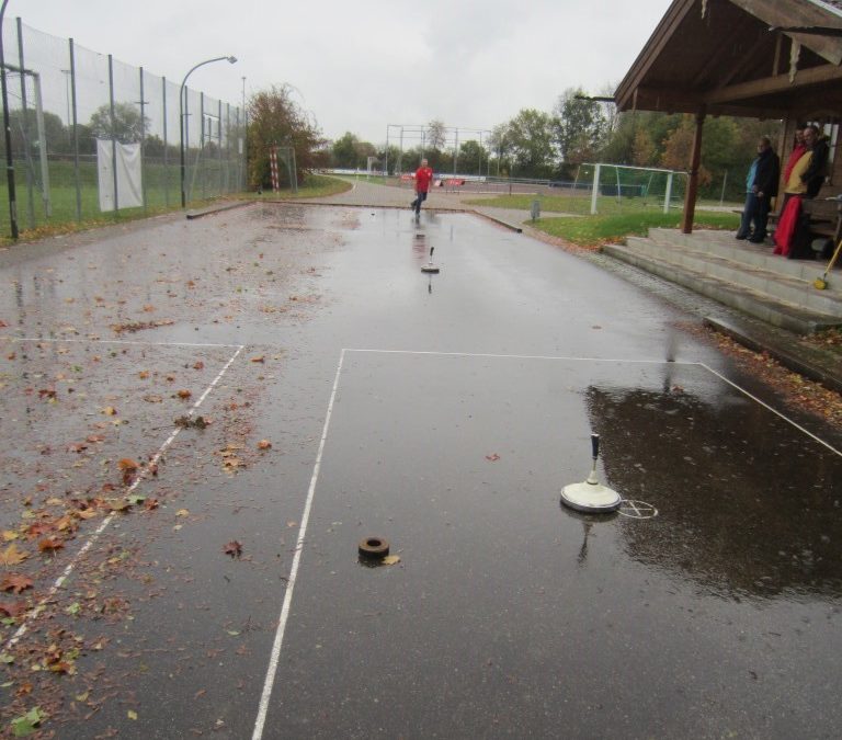 Regen siegt bei „Haisl aus“