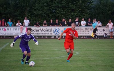 Blankenhorn-Elf kommt zweimal zurück und holt einen Punkt