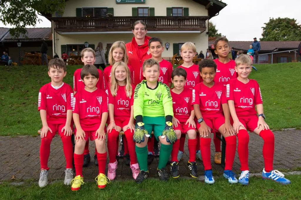 Mannschaftsfoto der F1-Junioren des SV Bruckmühl